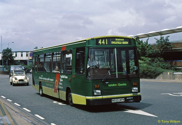 M525MPM London&Country DS14