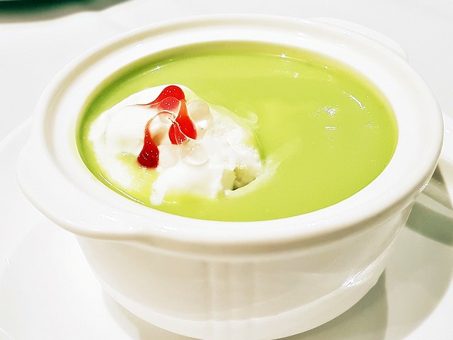 Chilled Avocado Cream With Ice Cream