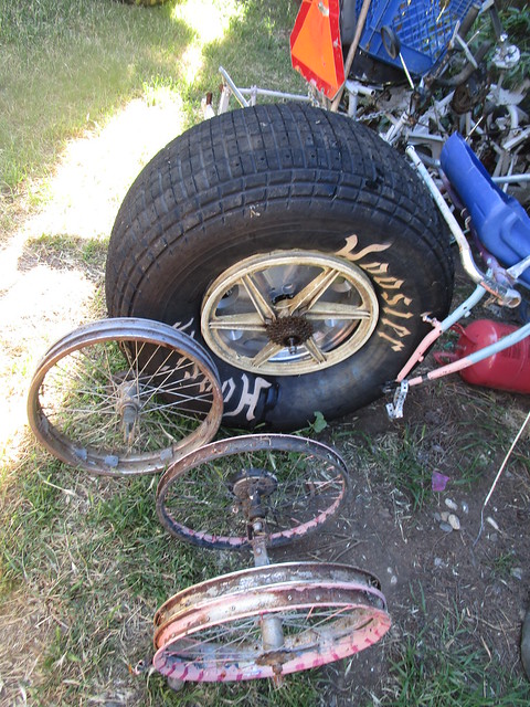 Hoosier tire on narrrow rim with bike rim mount choices