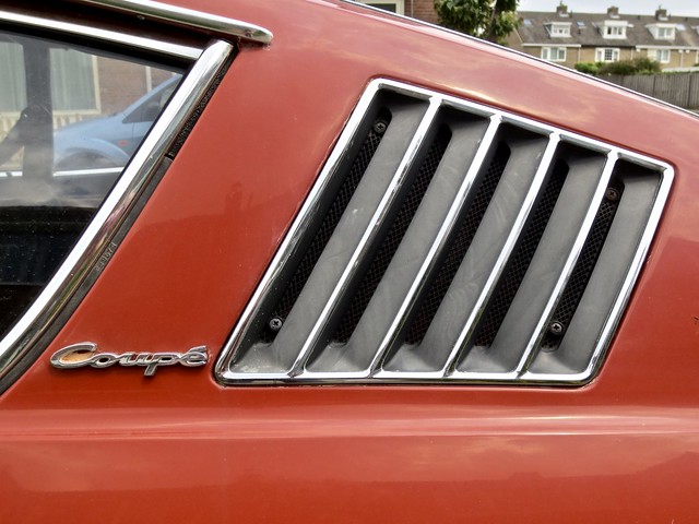1973 AUDI 100 Coupé S Detail