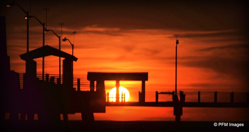 fortdesoto park ocean gulfofmexico sunset coast sea beach pier dock sun clouds outdoor sky orange yellow water beauty flickr canon eos slr 6d gulf mexico florida pinellas