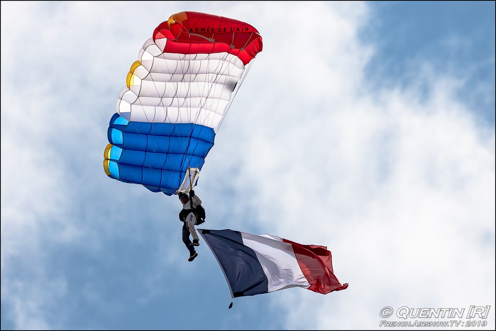 L’équipe parachutiste de présentation et de compétition de l’Armée de l’Air EPPCAA Meeting de l'Air BA-115 Orange 2019 Canon Sigma France contemporary lens Meeting Aerien 