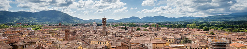 em1ii italien lucca mft toskana urlaub tuscany panorama italy landscape clouds sky cityscape city
