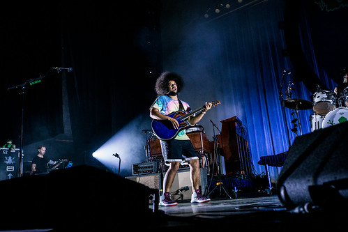 Vampire Weekend