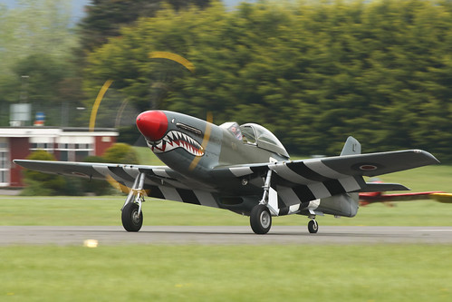 Dunsfold Mustang Landing (4) | by FarnboroJohn TYVM for 6,000,000 Views