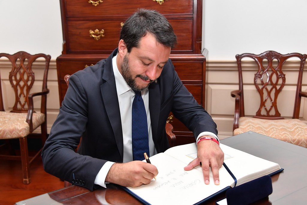 Risultati immagini per matteo salvini