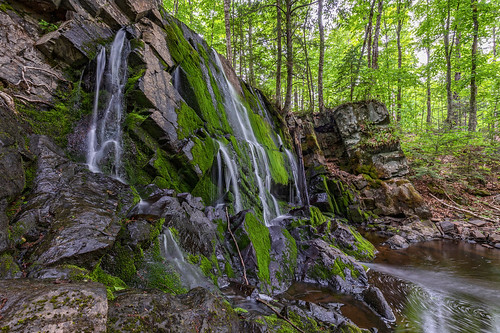 wisconsin iron county rouse falls waterfall nature landscape nikon art new old rocks trees forest water creek spring summer green brown white light sunshine explore adventure dslr