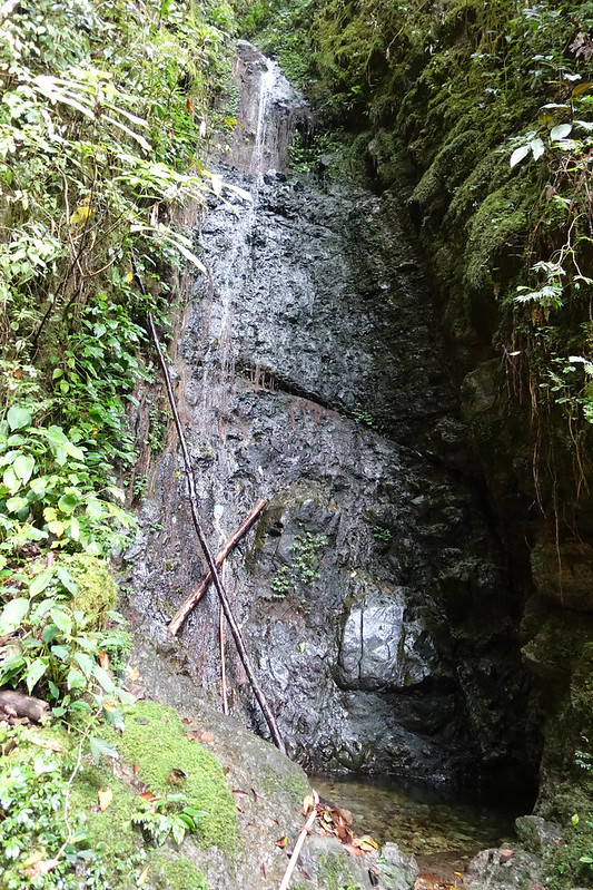 キナバル山登山の滝