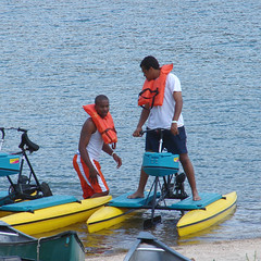 The park also rents Canoes, kayaks, hydrobikes, paddleboats, pontoon boats, ski boats and jet skis at the park from Memorial Day through Labor Day. 