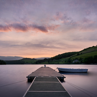 Sunset colors by the Ladybower reservoir, Peak District, UK