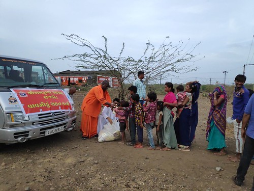 rajkot ramakrishnamath reliefwork cyclonerelief cyclone vayu