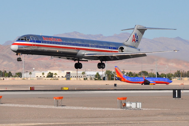 American Airlines (AA) - McDonnell Douglas (Douglas) MD-82 (DC-9-82) - N489AA - McCarran International Airport (LAS) - Las Vegas - September 23, 2013 2 143 RT CRP