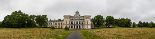 grass russia nature water saintpetersburg city orange estate morning summer tree architecture yellow manor shadow landscape cloudy outdoor petergof town countryside old building exterior green overcast house park design skyscape sky rain znamenka field