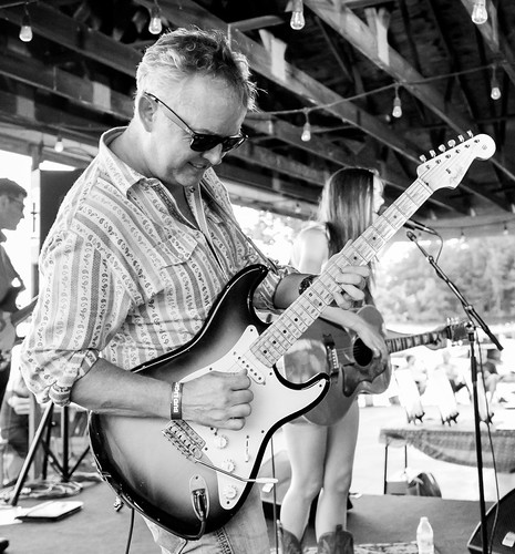062219_39 by Enjoy Every Sandwich, The Karen Jonas Band performing at the Sunset Concert Series at Anna Point Marina 6/22/19karenjonas 