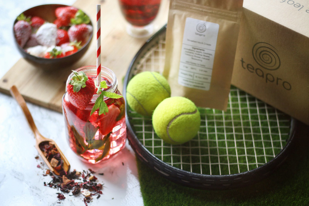 Strawberries and Cream tisane cooler Teapro