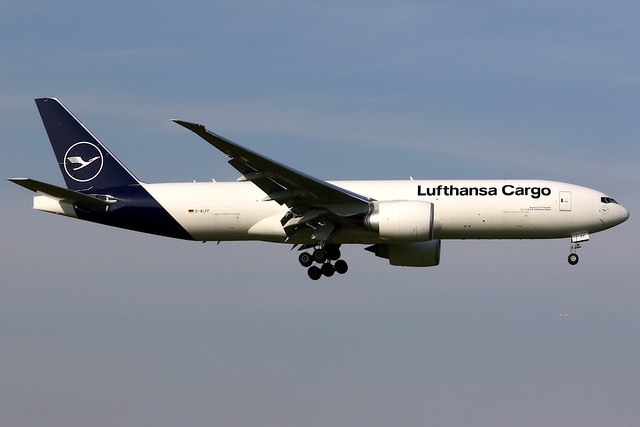 Lufthansa Cargo | Boeing 777-200LRF | D-ALFF | Tokyo Narita
