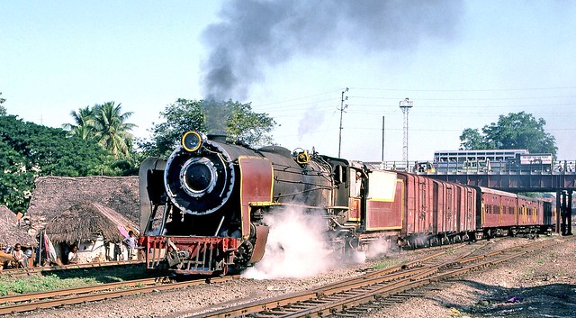 Southern Railway of India: YG Class no 4501 getting under way from Coimbatore Junction
