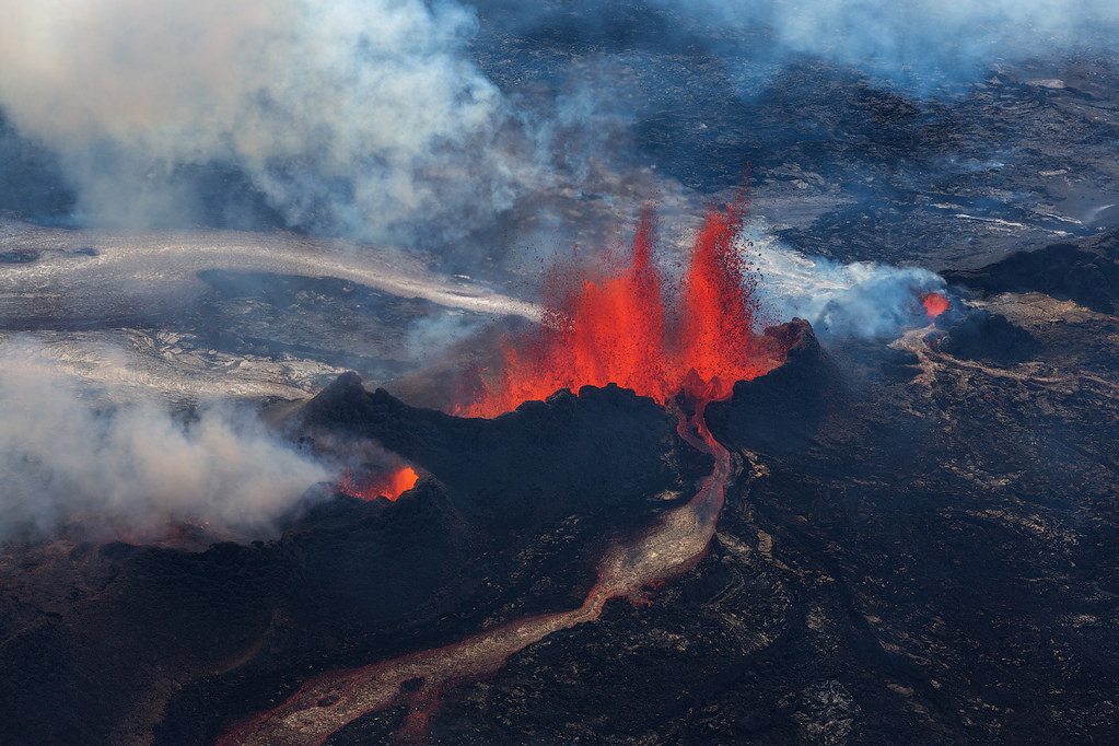 Aerial View of Holuhraun Eruption