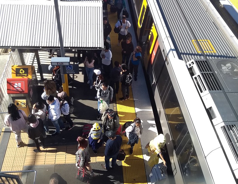 Brisbane: Park Road railway station during bustitution