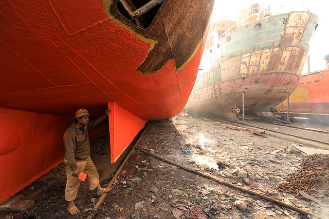 Bangladesh, shipyard in Dhaka