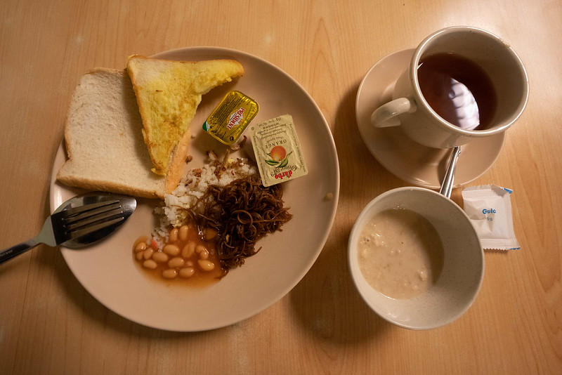 キナバル山の朝食