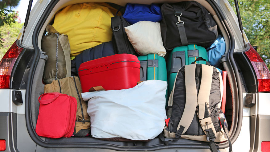 overpacked-car