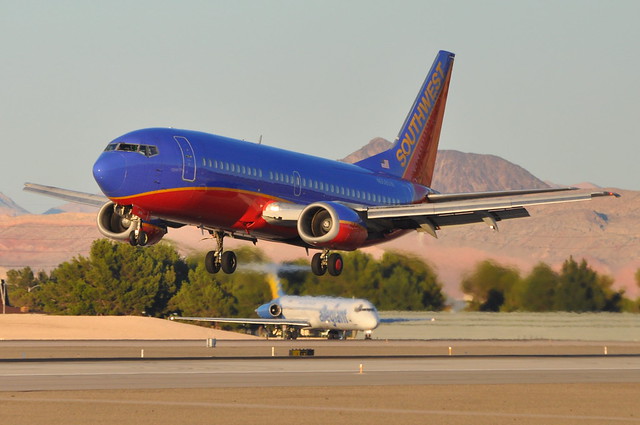 Southwest Airlines (SWA) - Boeing 737-300 - N658SW - McCarran International Airport (LAS) - Las Vegas - September 23, 2013 2 1026 RT CRP