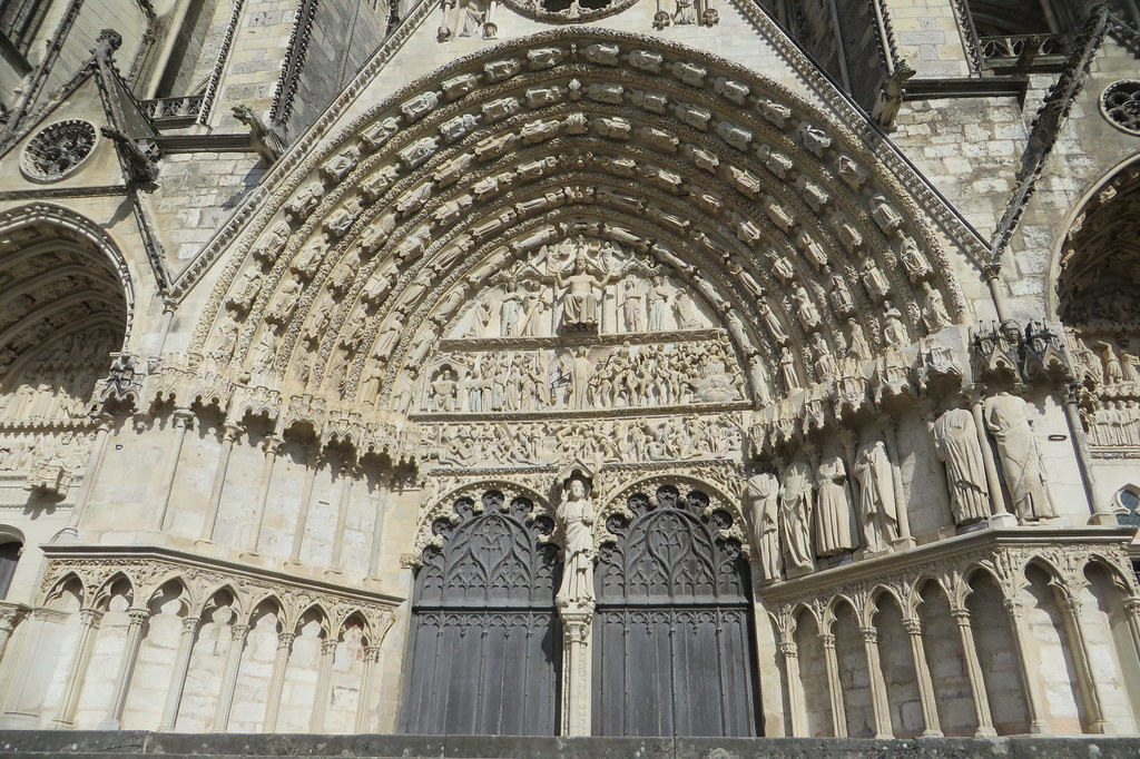 Vézelay à Bourges
