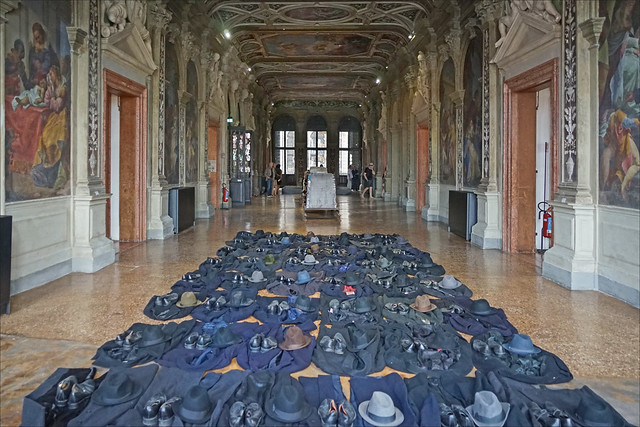 L'exposition Jannis Kounellis (Fondation Prada, Venise)