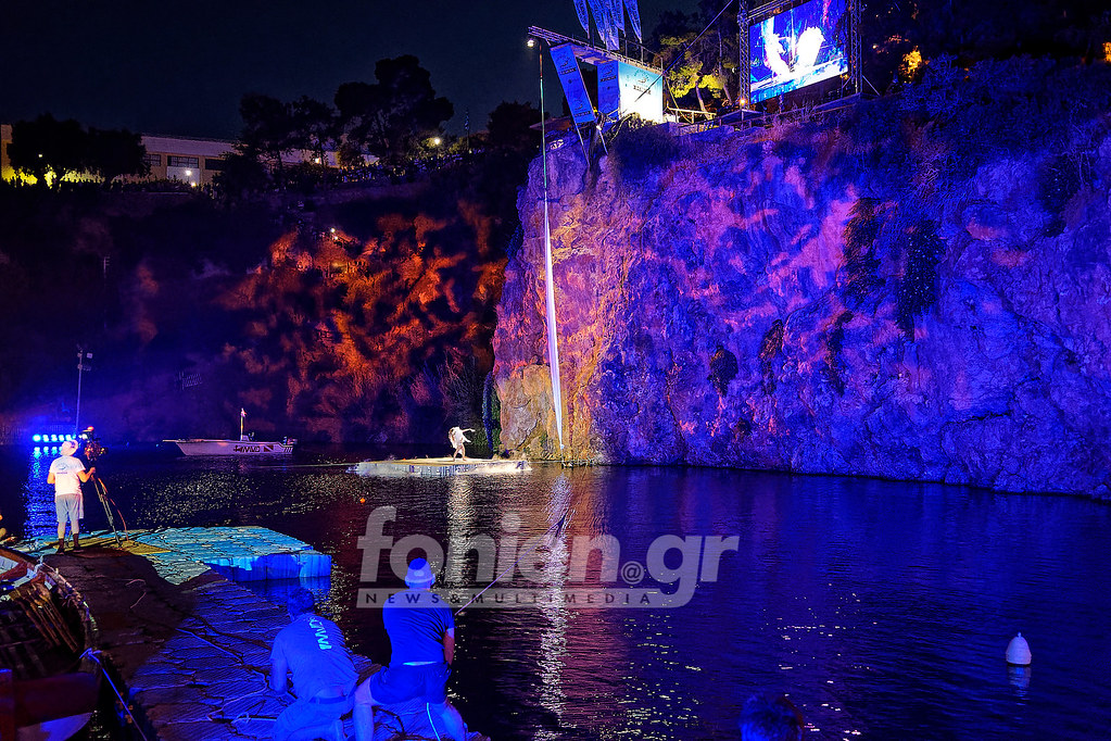 30-6-2019-Agios Nikolaos Cliff Diving - The Night Show