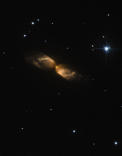 IRAS 20068+4051 - Proposal ID: 10536 NASA/ESA/Hubble Team/Ra