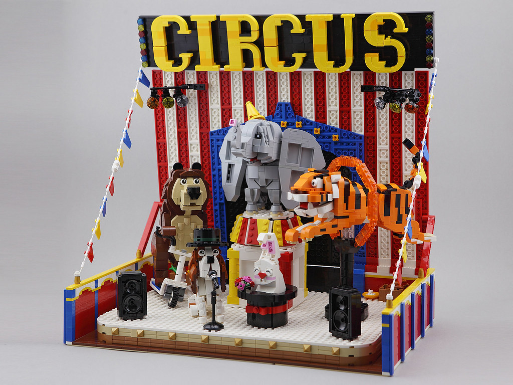 Animal Circus (custom built Lego model)