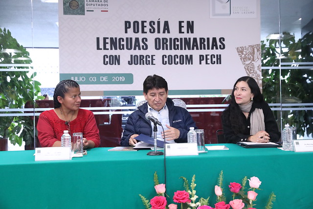 Poesía En Lenguas Originarias Con Jorge Cocom Pech 3 de Julio de 2019