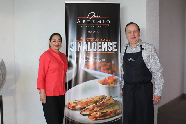Disfrutan del Festival de cocina Sinaloense en Don Artemio
