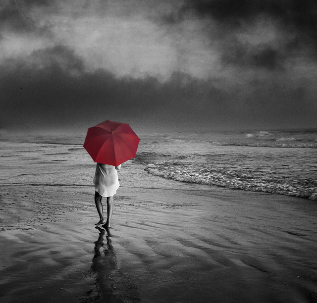 The girl with the red umbrella II