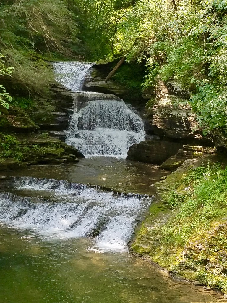 Old Mill Falls. Photo by howderfamily.com; (CC BY-NC-SA 2.0)