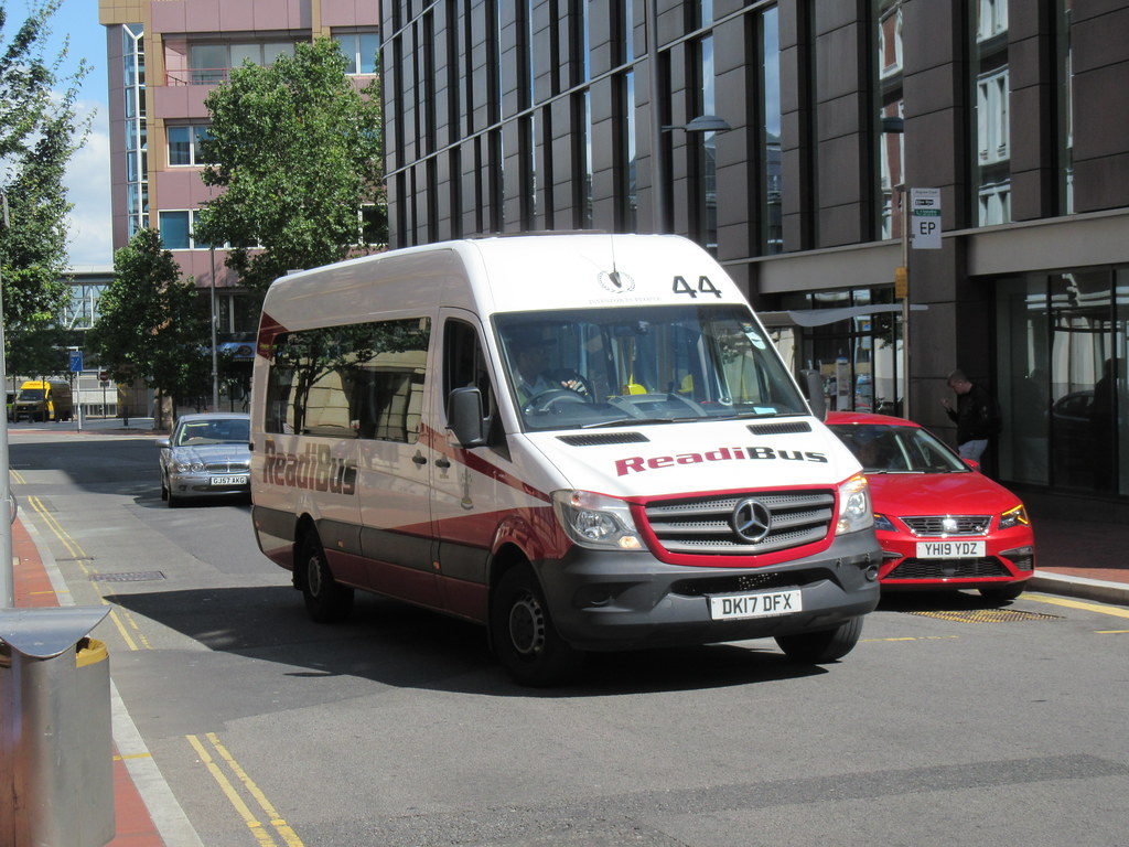 Readibus - 44 | Not to be confused with Reading Buses or a s… | Flickr