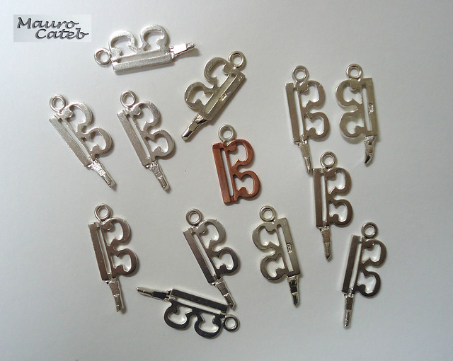 C-clef silver charms