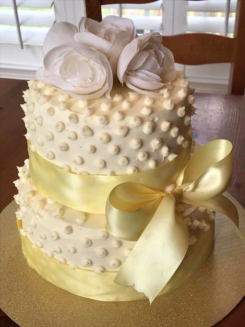 Cake by Mimi Bakes