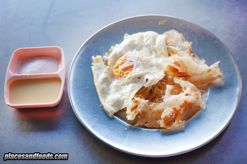 roti teaw nam massaman pancake with fried egg