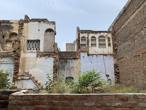Home Sweet Home - Ruined Mansion, Roshanpura, Gurgaon