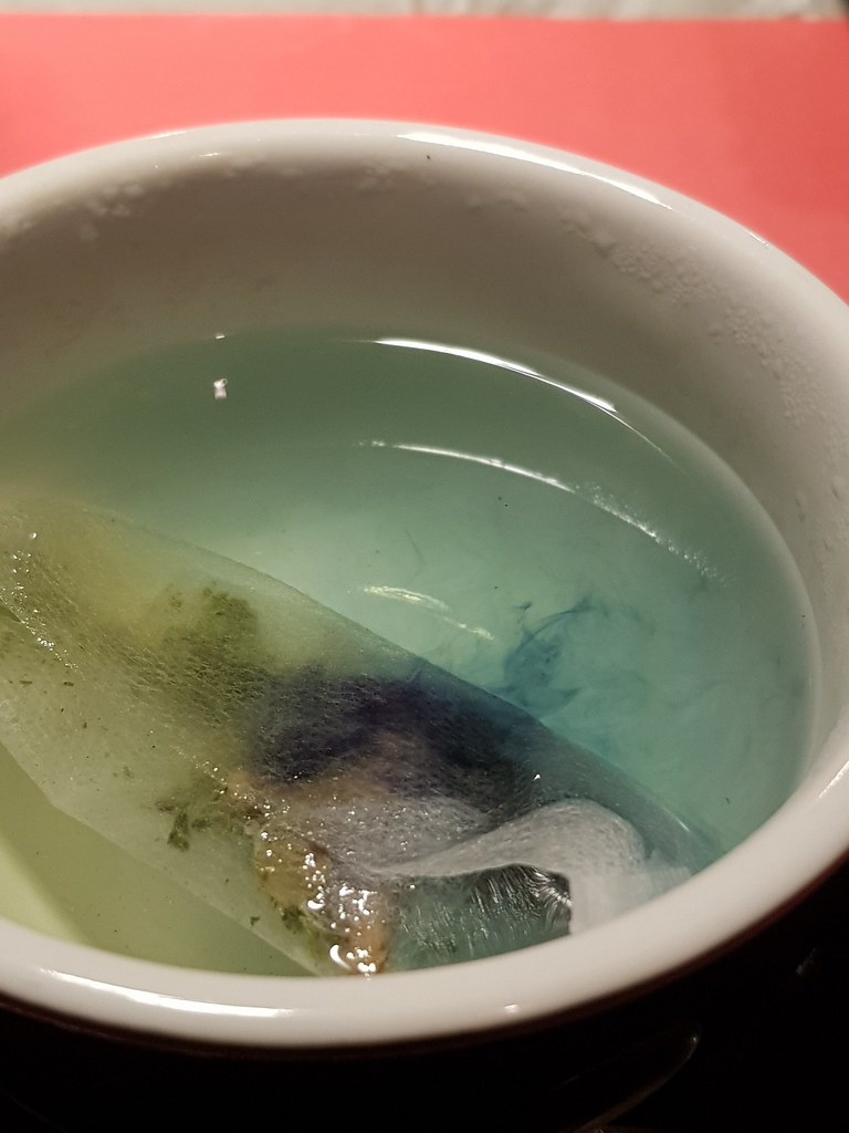 (9. Butterfly Pea Tea.. sweetness comes from stevia) お任せ Omakase rm$168 @ A Maze at Sungai Dua, Georgetown Penang