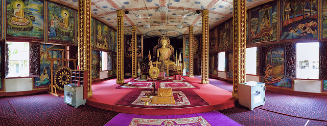 Inside Wat Luang