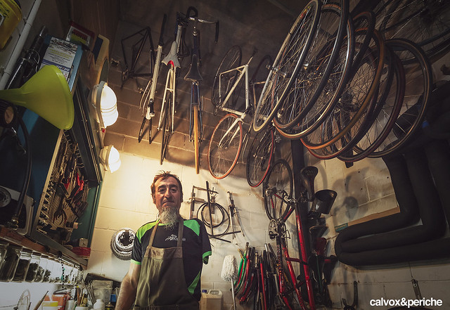 El taller de les bicis penjants - Retrat ciclista a Juanjo Méndez 'el Cojo Cabrón'