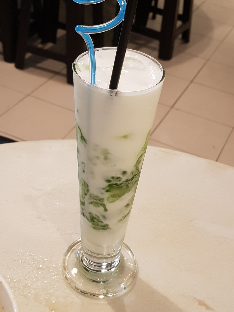 猕猴桃酸奶 Kiwi Yoghurt rm$4.50 @ 广西咖啡屋 Guangxi Coffee House at Bukit Mertajam Penang