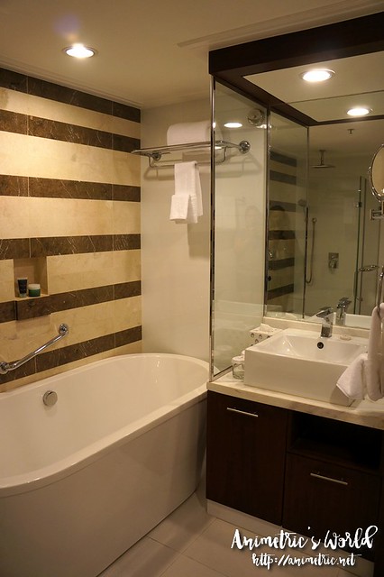 Discovery Suites Ortigas