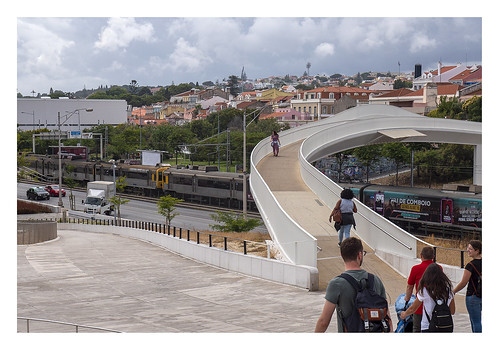 europe portugal lisboa belem pedestrianbridge amandalevetearchitectsala roof maat museuartearquiteturatecnologia interaction nosalive2019 cp architecture cp3200seriesemu ala