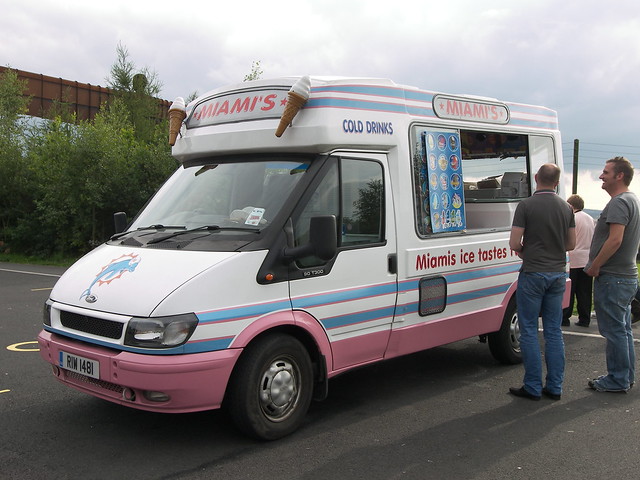 Ford Transit Ice Cream Van (RIW 1481)