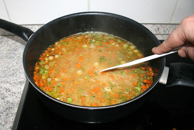 27 - Verrühren & aufkochen lassen / Stir & bring to a boil