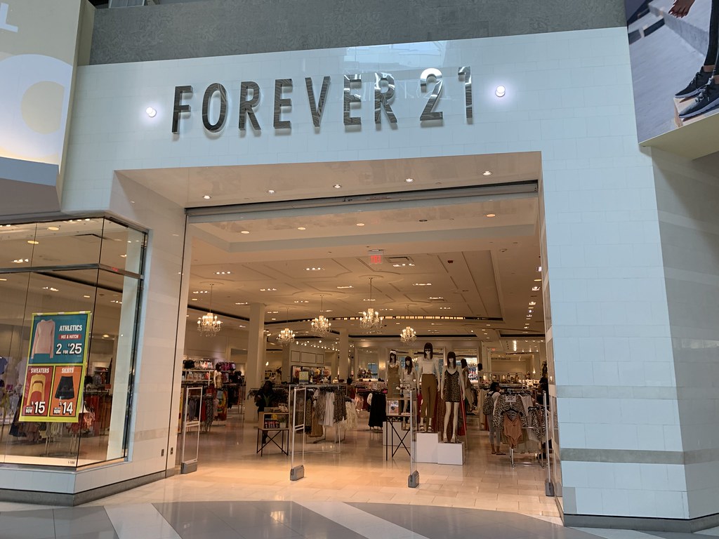Forever 21 Dolphin Mall | Sweetwater Florida | Phillip Pessar | Flickr